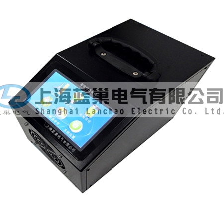 LCDL-90單體蓄電池活化儀具有三種獨(dú)立的使用方式：電池放電方式，電池充電方式和電池活化方式?？梢葬槍Σ煌浜箅姵氐膶?shí)際情況，對落后電池進(jìn)行容量試驗(yàn)，智能式充電，或設(shè)置多個循環(huán)周期作循環(huán)多次請充放電，以激化電池極板失效的活性物質(zhì)使電池活化